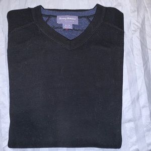 Tommy Bahama vneck sweater